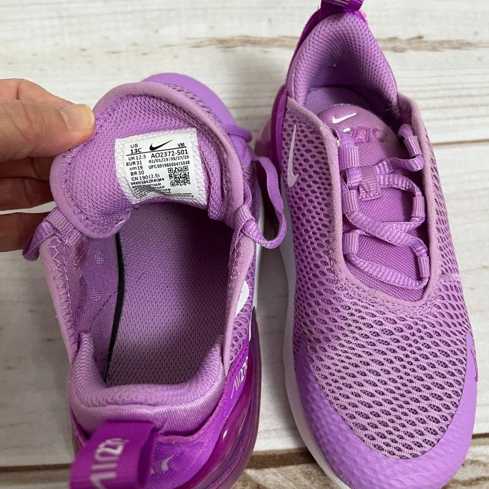 Nike Kids Air Max 270 Rush Fuschia Sneakers Size 13.5